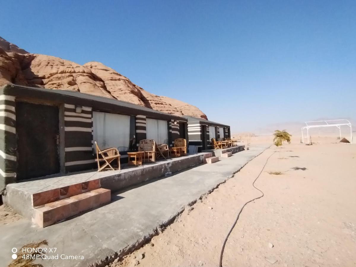 وادي رم Caesar Desert Camp المظهر الخارجي الصورة